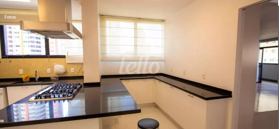 11 de Apartamento à venda, Padrão com 320 m², 4 quartos e 3 vagas em Jardim - Santo André