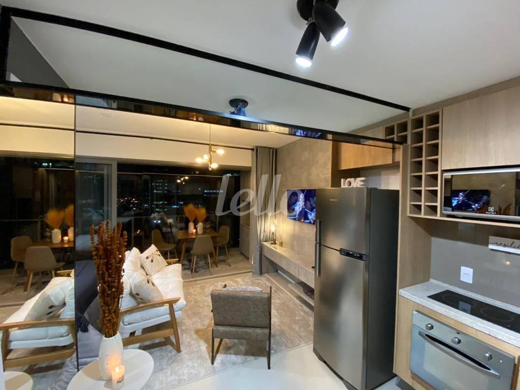 STUDIO de Apartamento para alugar, Padrão com 36 m², 1 quarto e 1 vaga em Pinheiros - São Paulo