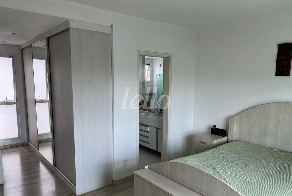 SUITE-1 de Apartamento à venda, Padrão com 190 m², 3 quartos e 4 vagas em Santana - São Paulo