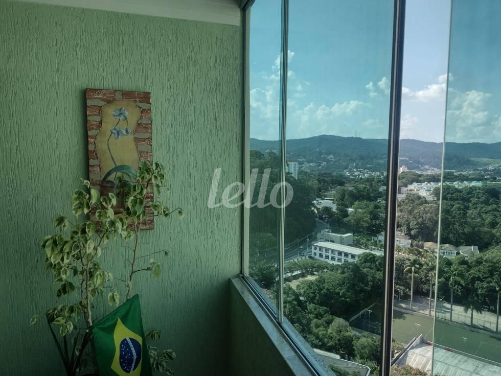 F de Apartamento à venda, Padrão com 84 m², 3 quartos e 1 vaga em Barro Branco - zona Norte - São Paulo