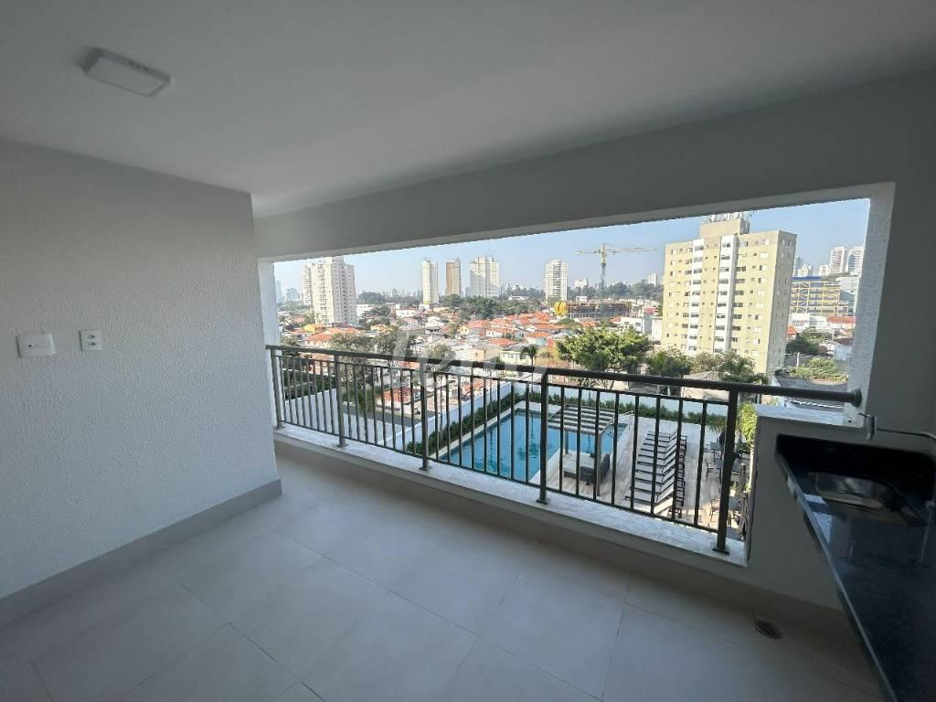 VARANDA GOURMET de Apartamento à venda, Padrão com 108 m², 3 quartos e 2 vagas em Jardim Caravelas - São Paulo