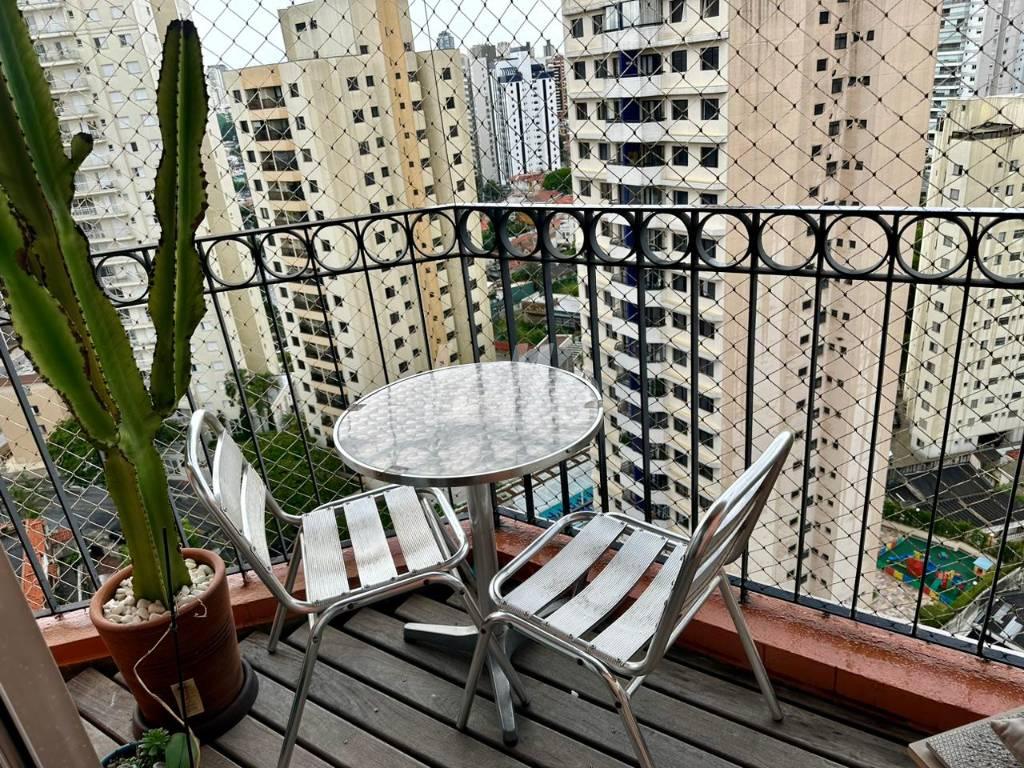SACADA de Apartamento à venda, Padrão com 80 m², 3 quartos e 1 vaga em Chácara Inglesa - São Paulo