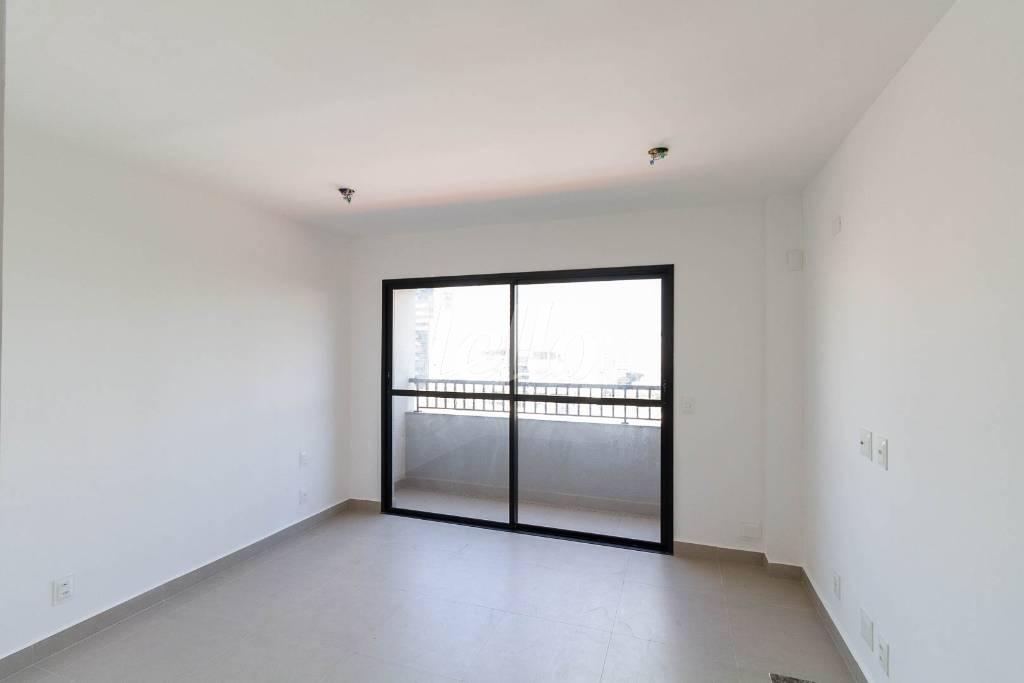 SALA 2 AMBIENTE de Apartamento para alugar, Padrão com 25 m², 1 quarto e em Pinheiros - São Paulo