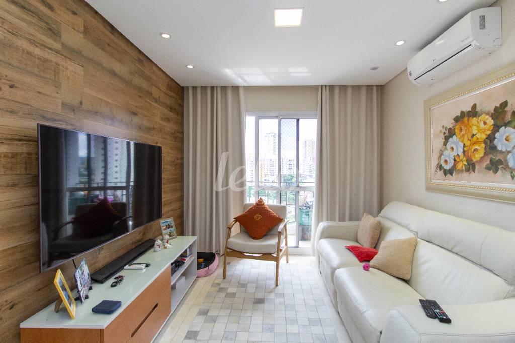 SALA de Apartamento à venda, Padrão com 80 m², 3 quartos e 1 vaga em Mandaqui - São Paulo