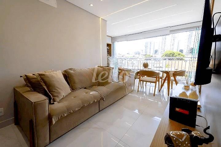 SALA de Apartamento à venda, Padrão com 64 m², 2 quartos e 1 vaga em Vila Prudente - São Paulo
