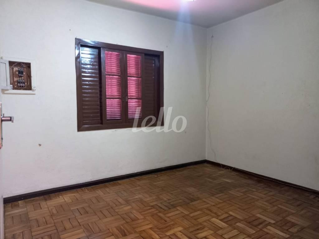 QUARTO de Casa à venda, térrea com 80 m², 2 quartos e 1 vaga em Vila Mazzei - São Paulo