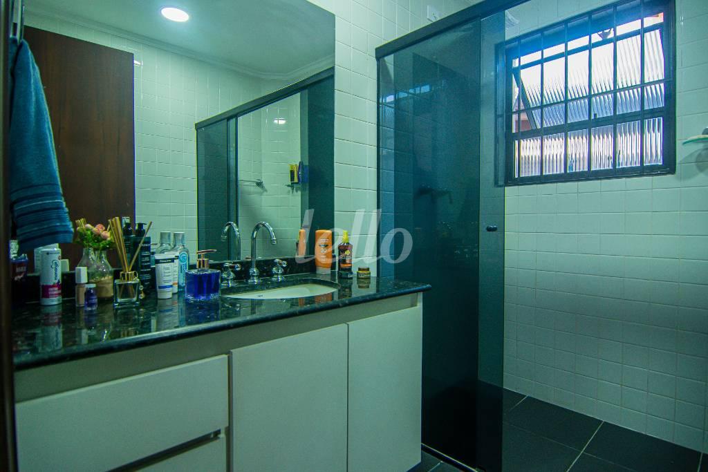 SUÍTE de Casa à venda, sobrado com 413 m², 4 quartos e 5 vagas em Tucuruvi - São Paulo