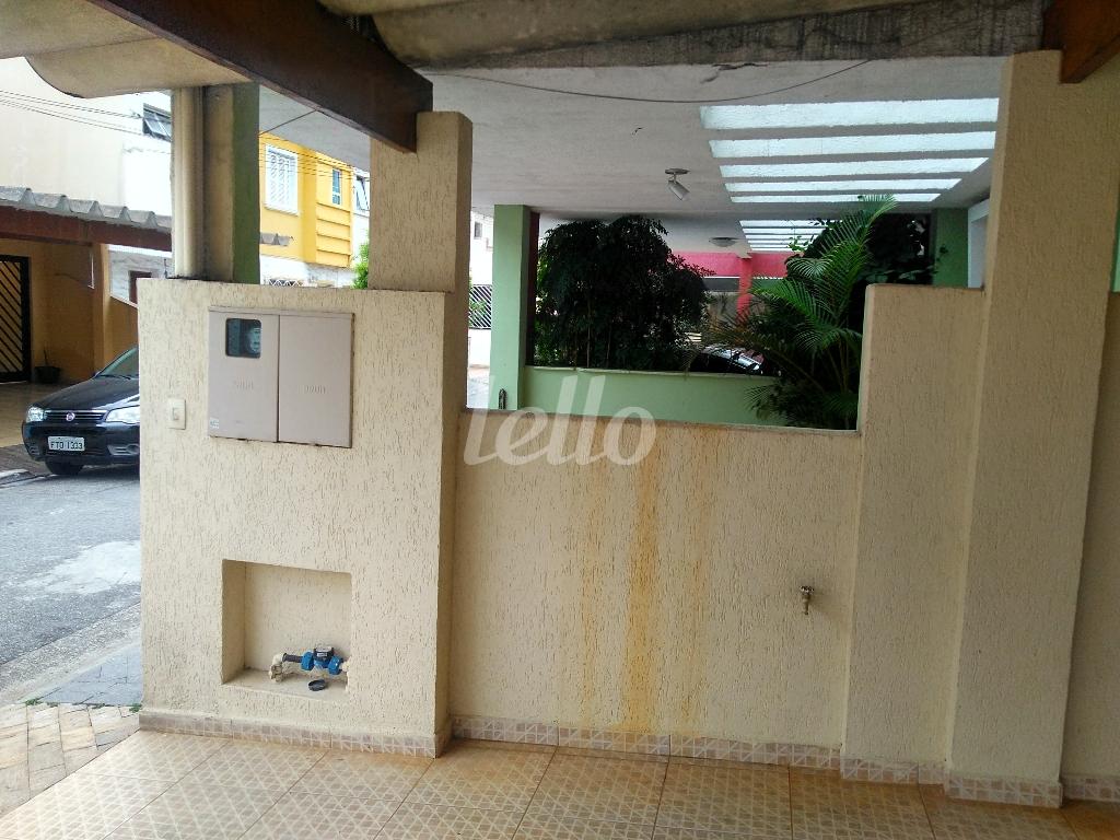 VAGA DE GARAGEM de Casa à venda, sobrado com 113 m², 3 quartos e 2 vagas em Vila Cláudia - São Paulo