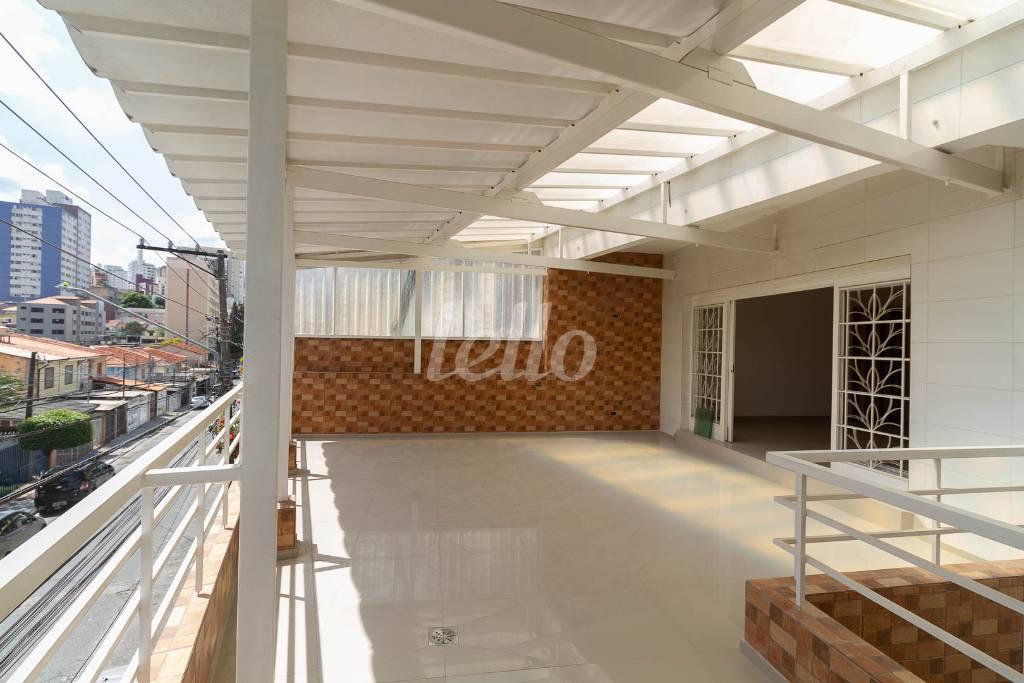 VARANDA de Casa à venda, sobrado com 350 m², 4 quartos e 3 vagas em Vila Paulicéia - São Paulo