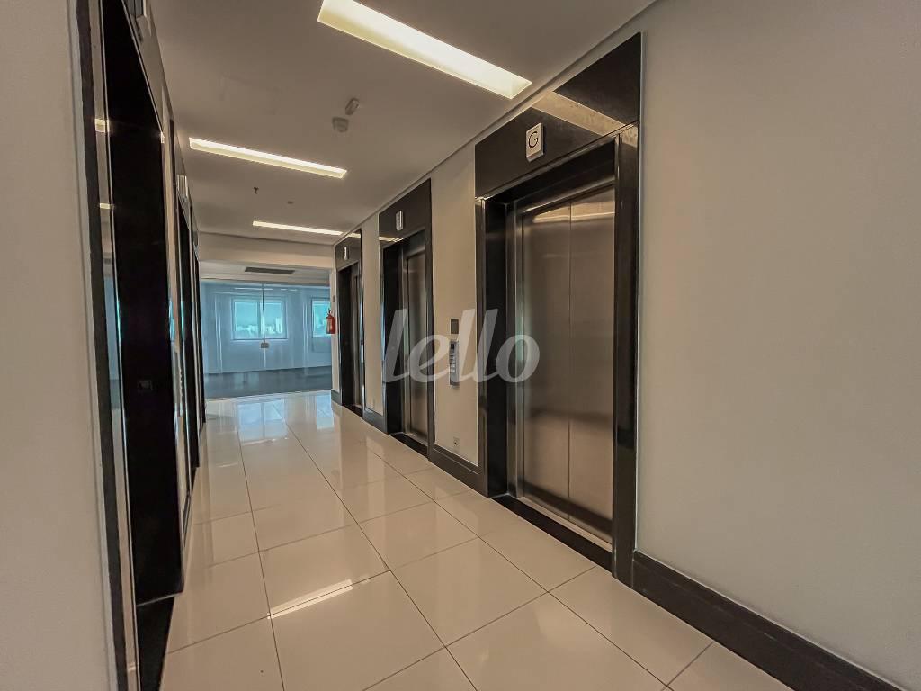 015 de Sala / Conjunto para alugar, Padrão com 193 m², e 6 vagas em Brooklin Paulista - São Paulo