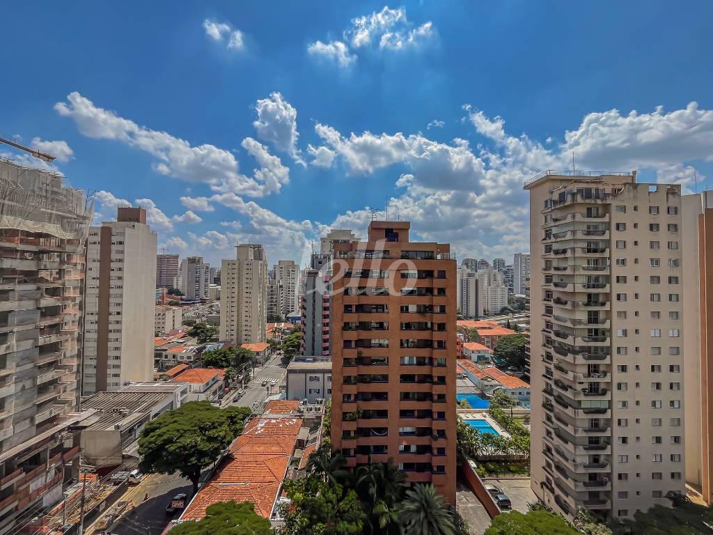 002 de Sala / Conjunto para alugar, Padrão com 157 m², e 3 vagas em Brooklin Paulista - São Paulo