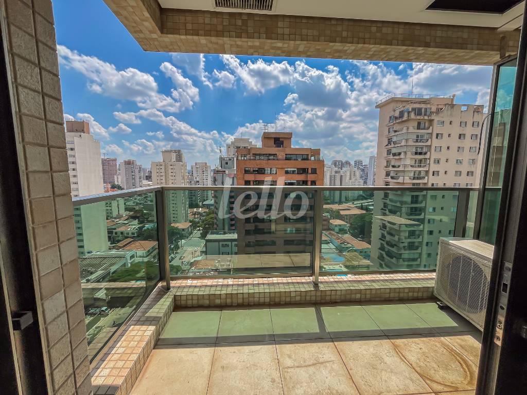 001 de Sala / Conjunto para alugar, Padrão com 157 m², e 3 vagas em Brooklin Paulista - São Paulo