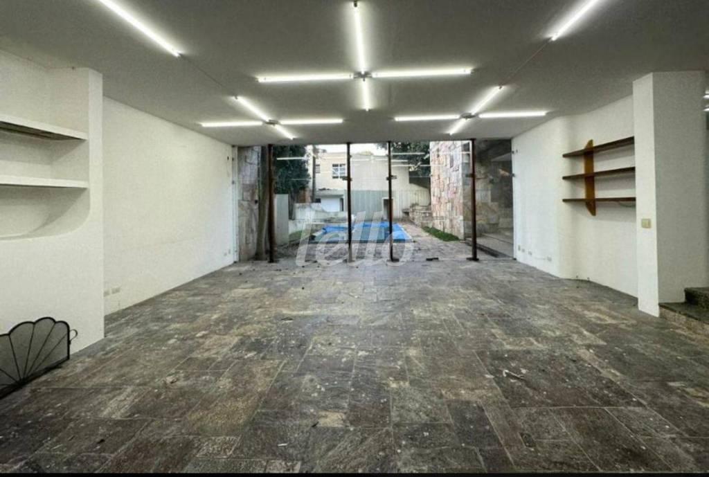 SALA de Casa para alugar, sobrado com 516 m², e 8 vagas em Lapa - São Paulo