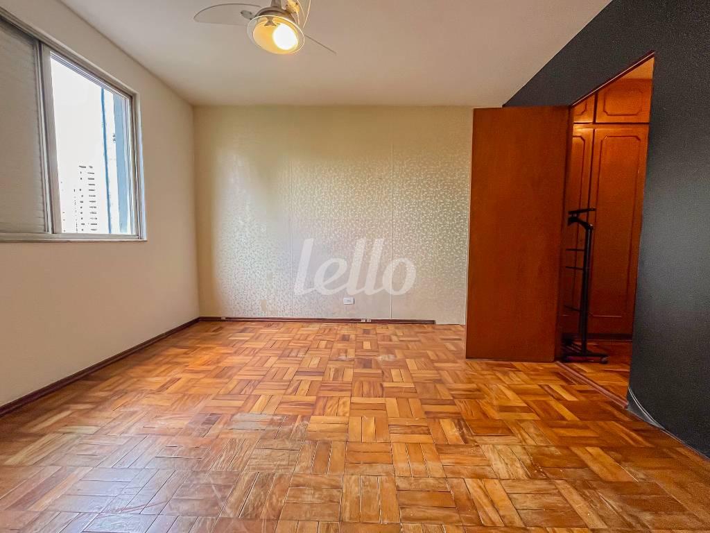 SUITE de Apartamento à venda, Padrão com 127 m², 3 quartos e 1 vaga em Vila Mariana - São Paulo