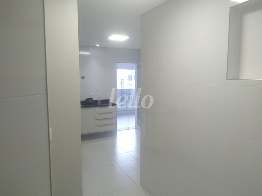 7-HALL ENTRADA COZINHA-003.JPG de Apartamento para alugar, Padrão com 118 m², 3 quartos e 3 vagas em Ch Santo Antônio (ZL) - São Paulo