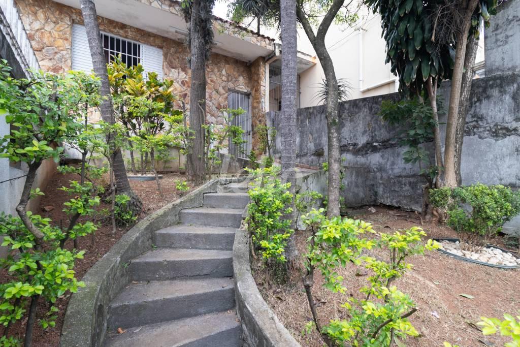 FRENTE de Casa à venda, térrea com 140 m², 3 quartos e 2 vagas em Vila Bela - São Paulo