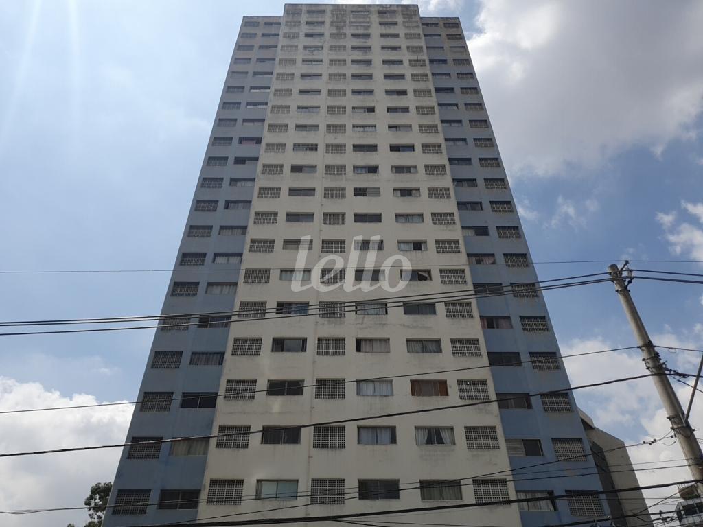 1-FACHADA-001.JPG de Apartamento para alugar, Padrão com 28 m², 1 quarto e 1 vaga em Liberdade - São Paulo