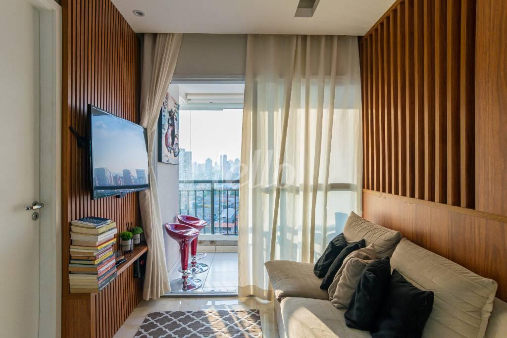 SALA de Apartamento para alugar, Padrão com 45 m², 2 quartos e 1 vaga em Vila Invernada - São Paulo