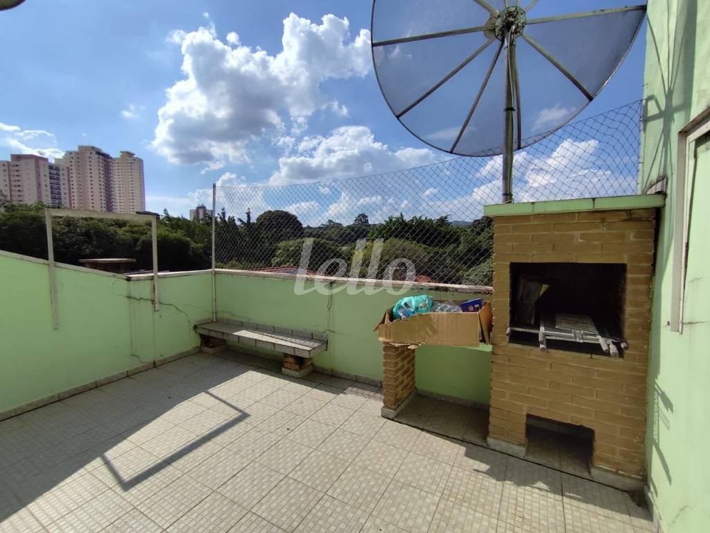 FOTO de Casa à venda, sobrado com 197 m², 3 quartos e 4 vagas em Parque Mandaqui - São Paulo