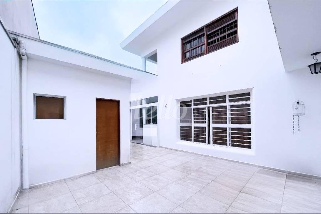 AREA COMUM de Casa para alugar, sobrado com 600 m², 5 quartos e 4 vagas em Alto da Lapa - São Paulo