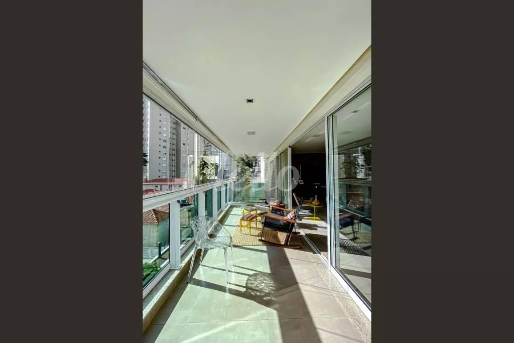VARANDA de Apartamento à venda, Padrão com 228 m², 3 quartos e 4 vagas em Parque da Mooca - São Paulo