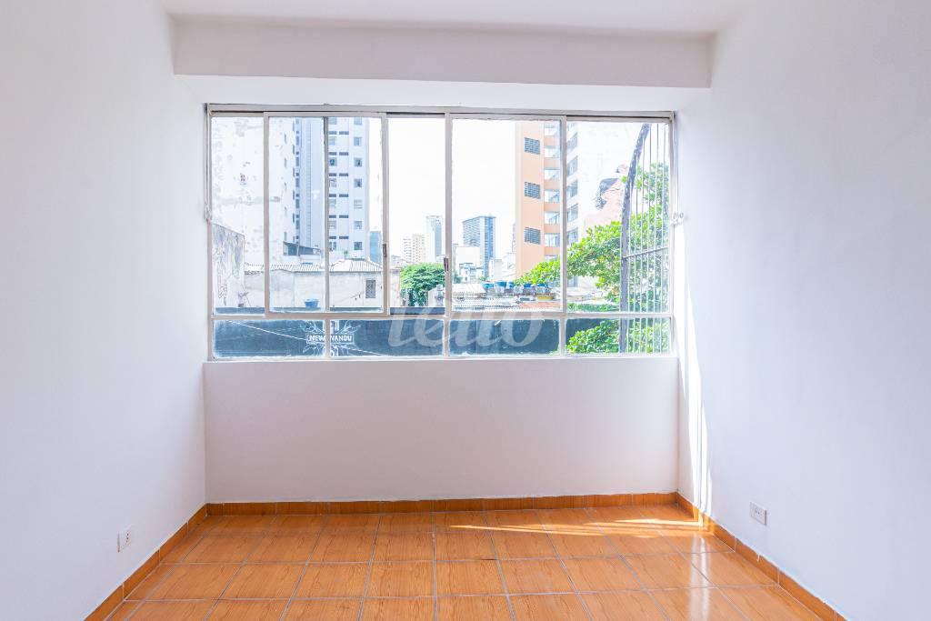 DORMITORIO de Apartamento para alugar, Padrão com 33 m², 1 quarto e em Campos Elíseos - São Paulo