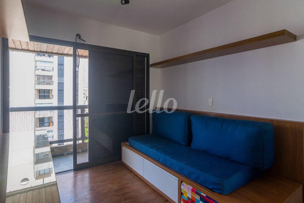 DORMITORIO 2 de Apartamento para alugar, Padrão com 154 m², 3 quartos e 2 vagas em Vila Nova Conceição - São Paulo