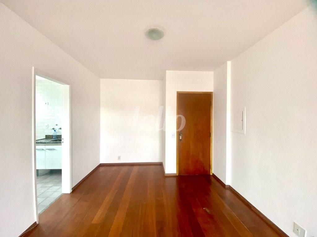 SALA de Apartamento à venda, Padrão com 64 m², 2 quartos e 1 vaga em Suiço - São Bernardo do Campo