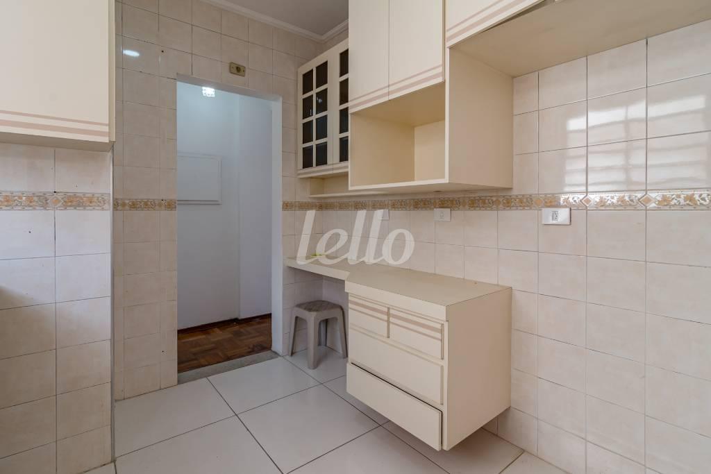 COZINHA de Apartamento para alugar, Padrão com 47 m², 1 quarto e 1 vaga em Vila Pompeia - São Paulo