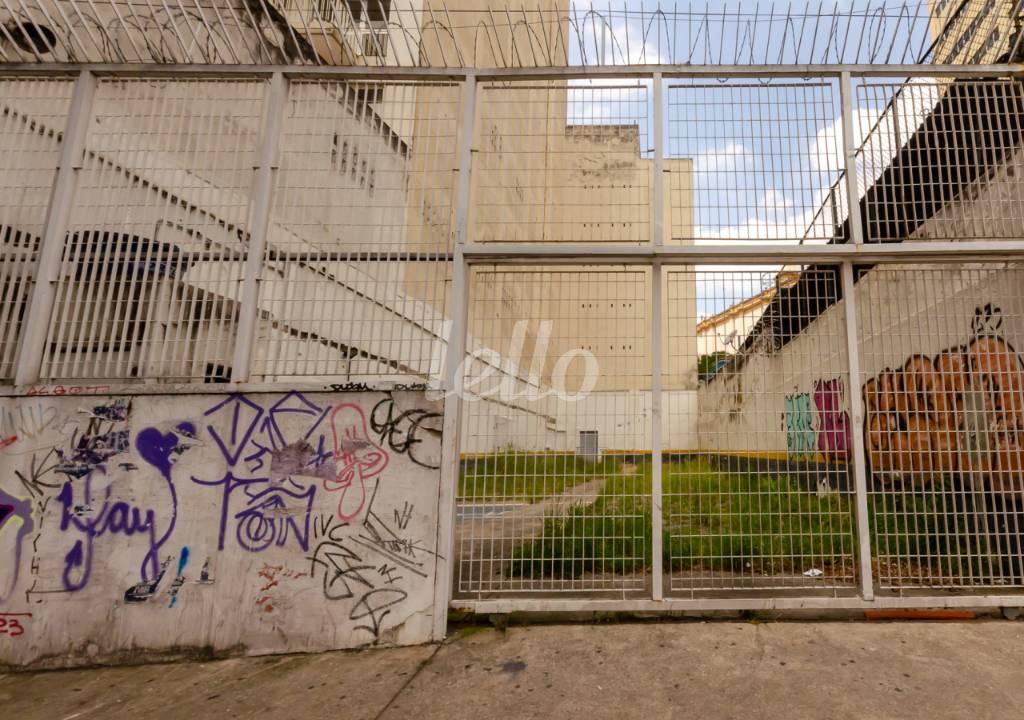 ESTACIONAMENTO de Loja para alugar, Padrão com 610 m², e 20 vagas em Bela Vista - São Paulo