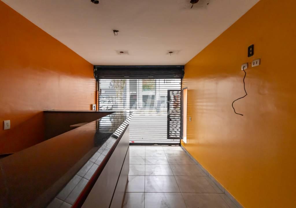 LOJA de Loja para alugar, Padrão com 100 m², e em Vila Nova Conceição - São Paulo