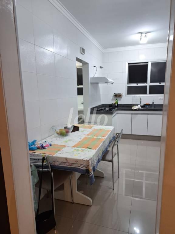 COZINHA de Apartamento à venda, Padrão com 130 m², 3 quartos e 2 vagas em Vila Guiomar - Santo André