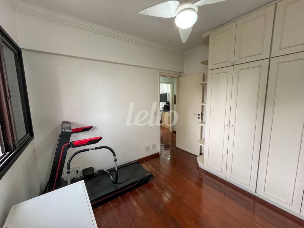 DORMITÓRIO de Apartamento à venda, Padrão com 94 m², 3 quartos e 2 vagas em Vila Clementino - São Paulo