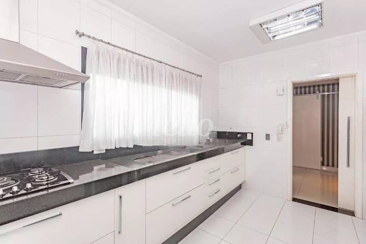 COZINHA de Apartamento à venda, Padrão com 231 m², 3 quartos e 3 vagas em Aclimação - São Paulo