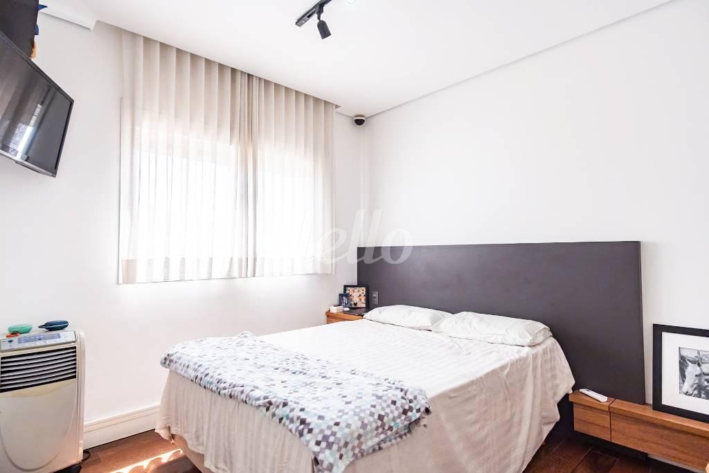 DORMITÓRIO 1 de Apartamento à venda, Padrão com 225 m², 3 quartos e 4 vagas em Chácara Califórnia - São Paulo