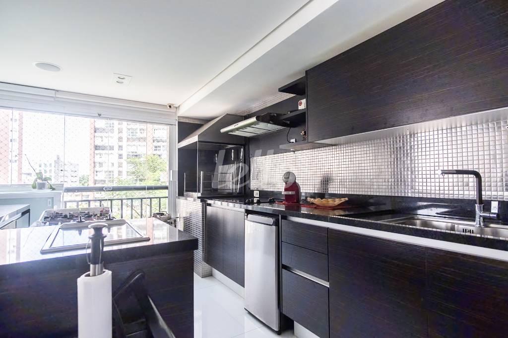 VARANDA de Apartamento à venda, Padrão com 225 m², 3 quartos e 4 vagas em Chácara Califórnia - São Paulo