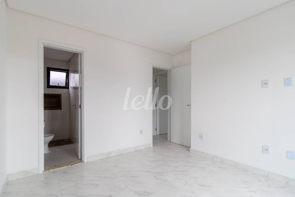 SUÍTE de Apartamento para alugar, cobertura - Padrão com 125 m², 2 quartos e 2 vagas em Vila Pires - Santo André