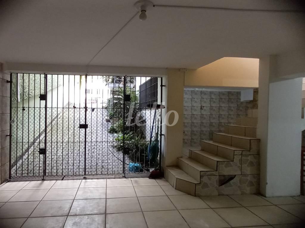 GARAGEM de Casa à venda, sobrado com 220 m², 4 quartos e 5 vagas em Parque da Mooca - São Paulo