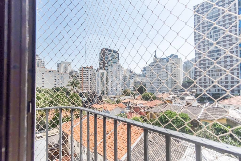 SUITE de Apartamento para alugar, Padrão com 140 m², 4 quartos e 1 vaga em Jardim Paulista - São Paulo