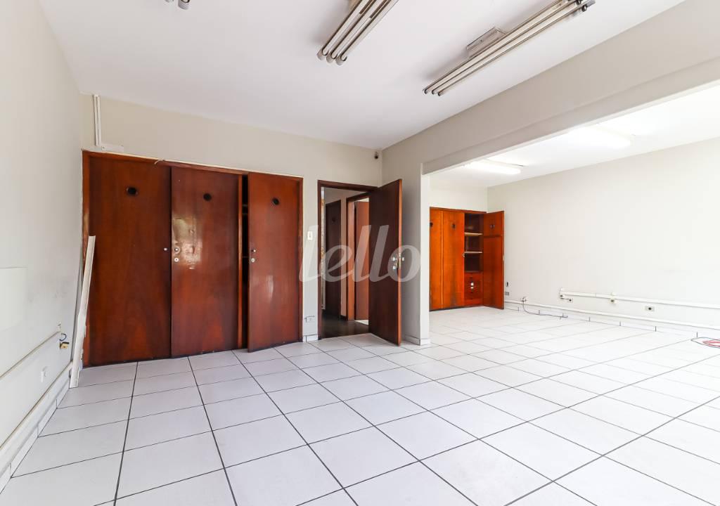 SALA de Casa para alugar, sobrado com 500 m², e em Planalto Paulista - São Paulo