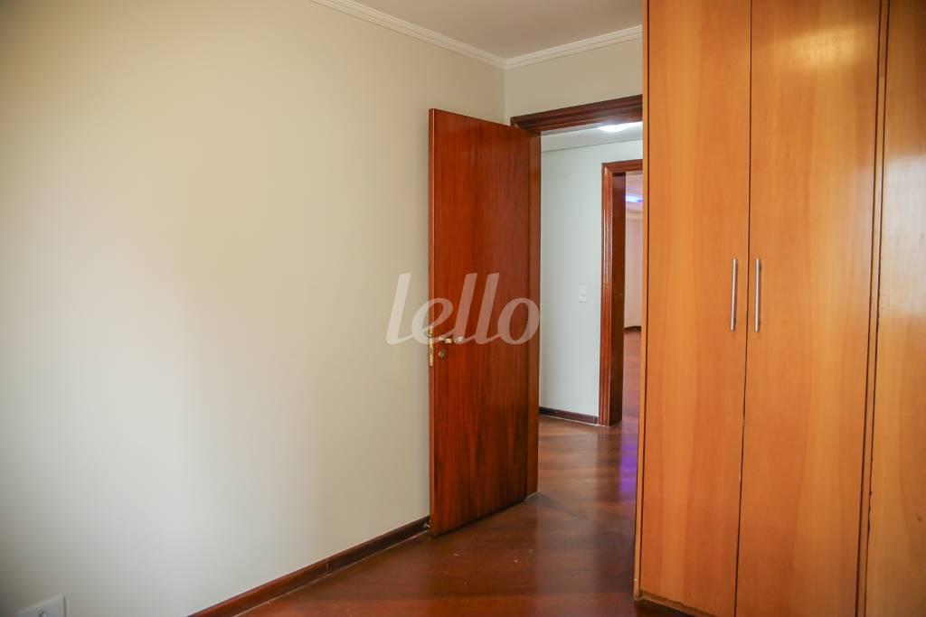 DORMITORIO 2 de Apartamento para alugar, Padrão com 125 m², 3 quartos e 2 vagas em Vila Carrão - São Paulo