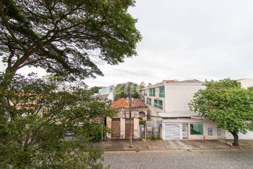 VISTA SACADA de Apartamento para alugar, cobertura - Padrão com 125 m², 2 quartos e 2 vagas em Vila Pires - Santo André