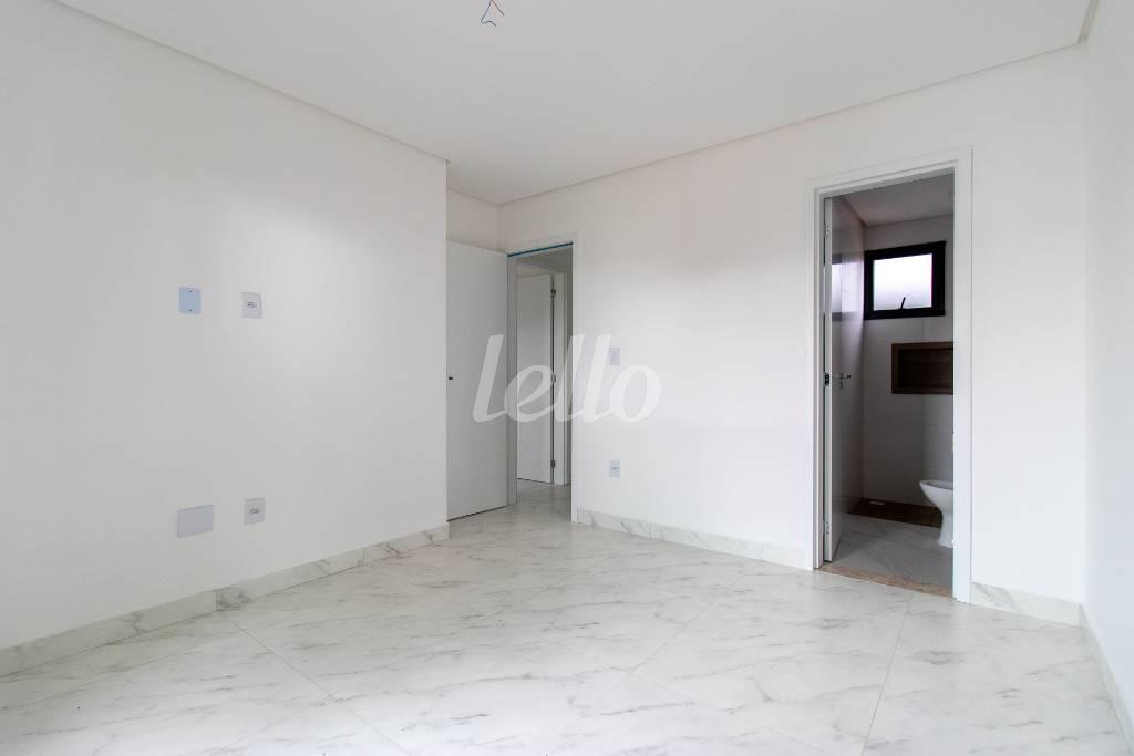 QUARTO de Apartamento para alugar, cobertura - Padrão com 125 m², 2 quartos e 2 vagas em Vila Pires - Santo André
