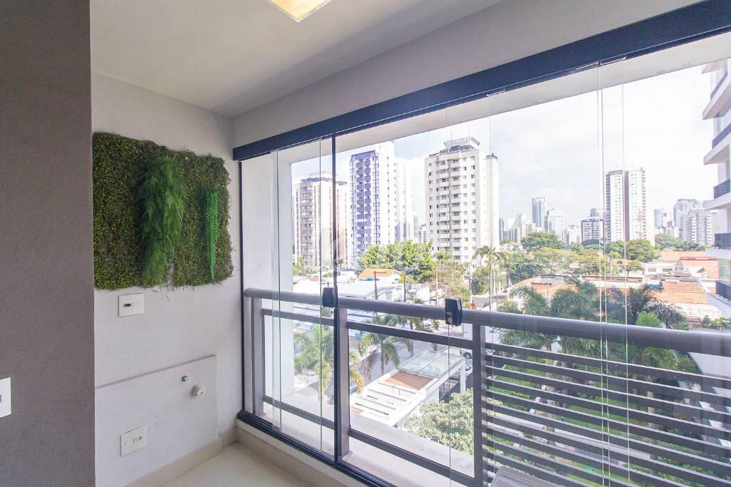 SACADA de Apartamento para alugar, Padrão com 38 m², 1 quarto e 1 vaga em Cidade Monções - São Paulo