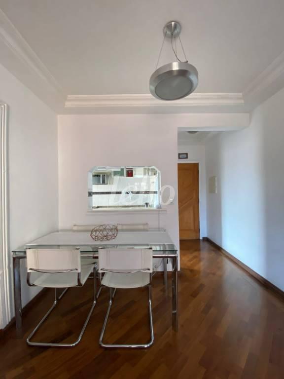SALA de Apartamento à venda, Padrão com 78 m², 3 quartos e 1 vaga em Cambuci - São Paulo