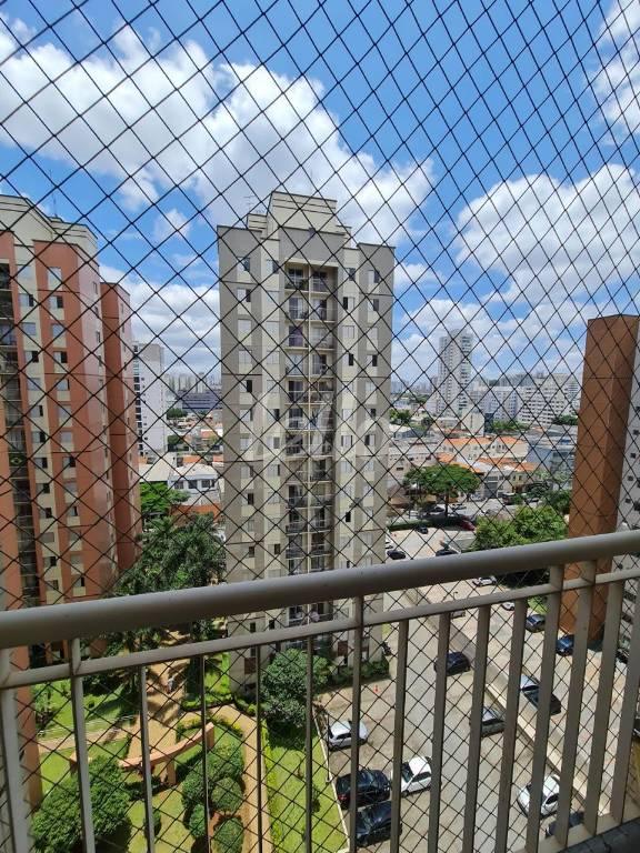 VISTA de Apartamento à venda, Padrão com 64 m², 3 quartos e 2 vagas em Cambuci - São Paulo