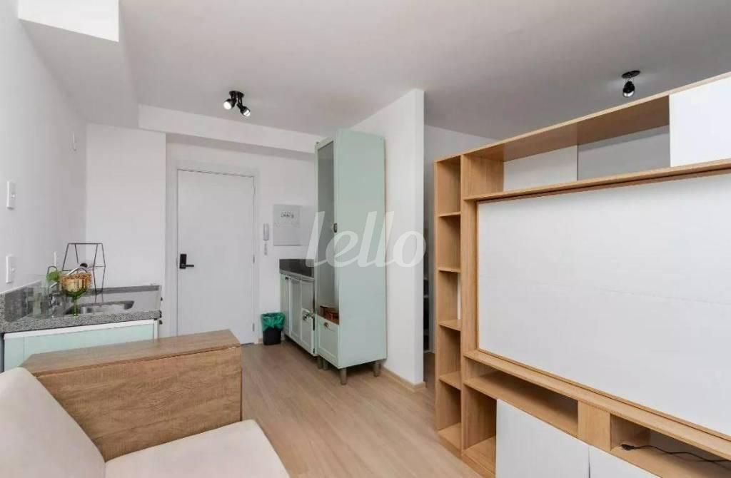 COZINHA de Apartamento para alugar, Padrão com 28 m², 1 quarto e em Brooklin Paulista - São Paulo