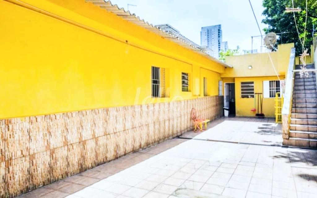 QUINTAL de Casa à venda, sobrado com 110 m², 3 quartos e 3 vagas em Vila Guarani - São Paulo