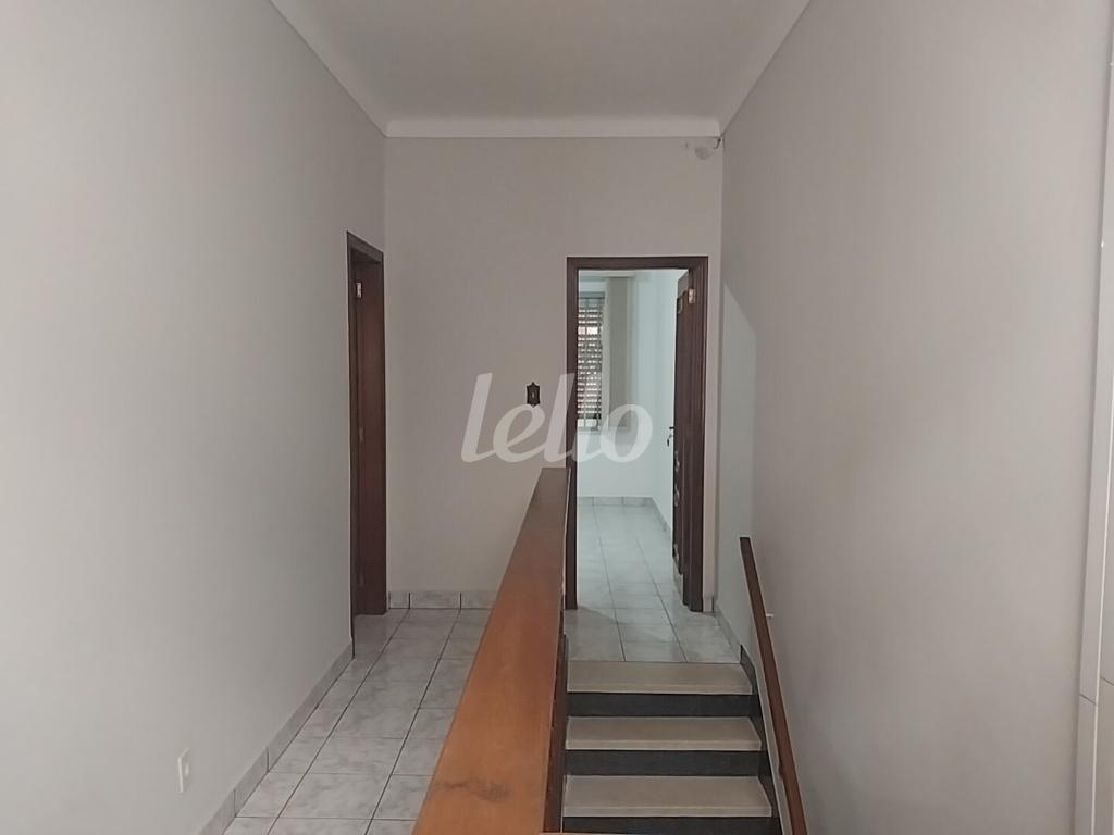 4-HALL-002.JPG de Casa à venda, sobrado com 250 m², 3 quartos e 4 vagas em Chácara Inglesa - São Paulo