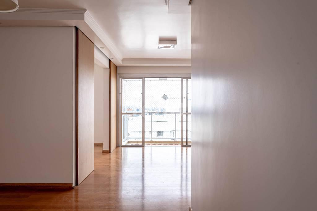 SALA de Apartamento para alugar, Padrão com 110 m², 2 quartos e 2 vagas em Vila Caraguatá - São Paulo